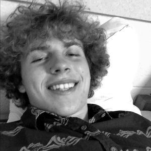 Meet your Posher, Maxton